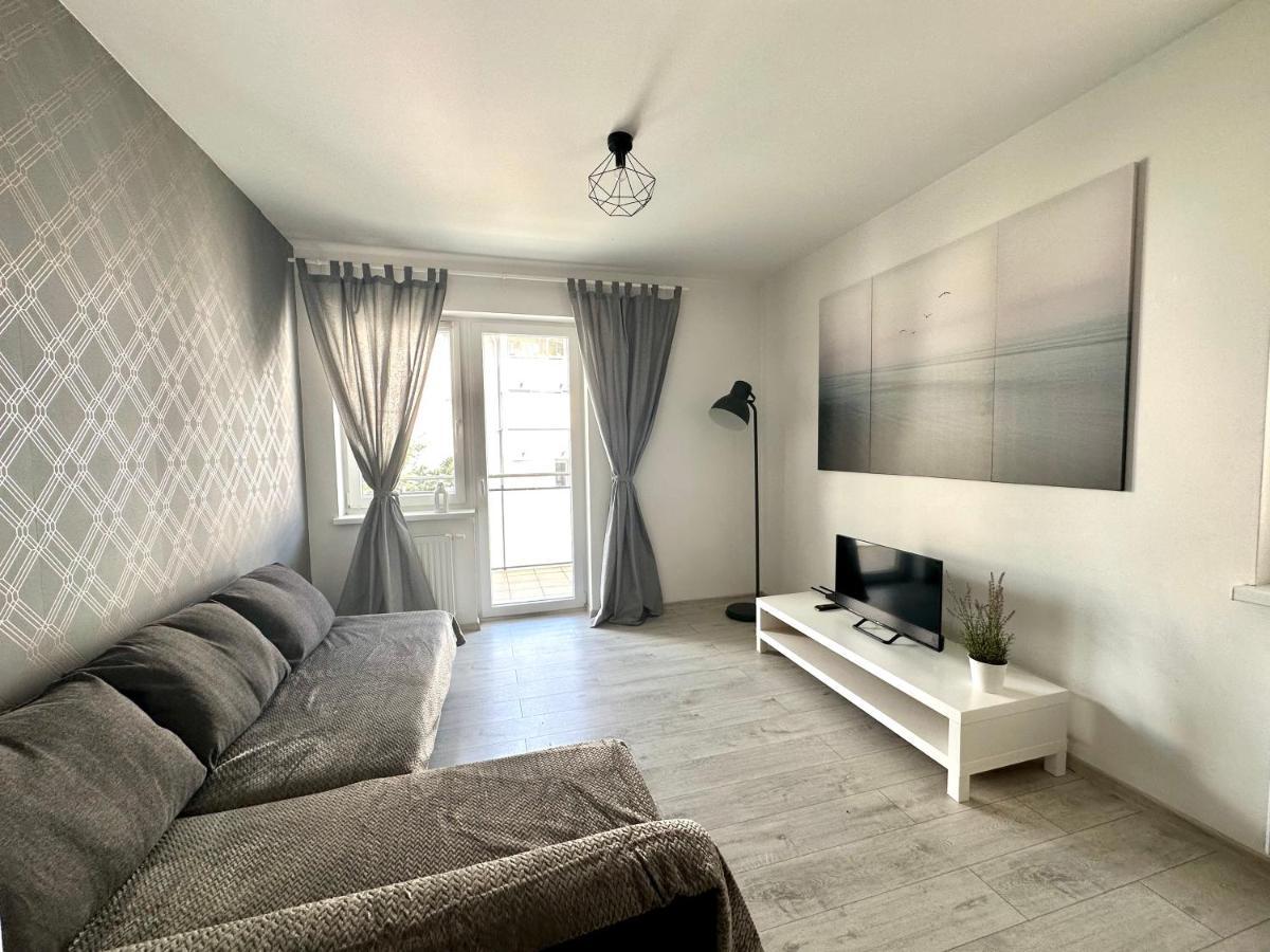 Sdh 1 Wolomin Comfortable Apartment Near Warsaw المظهر الخارجي الصورة